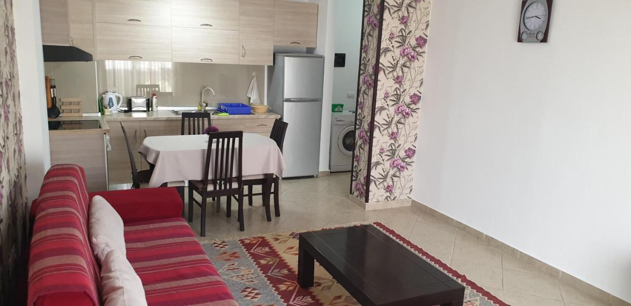 Comfort Apartments Fier Eksteriør bilde