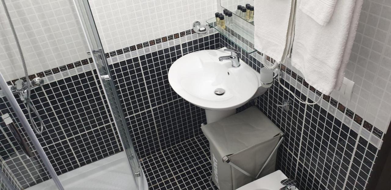 Comfort Apartments Fier Eksteriør bilde